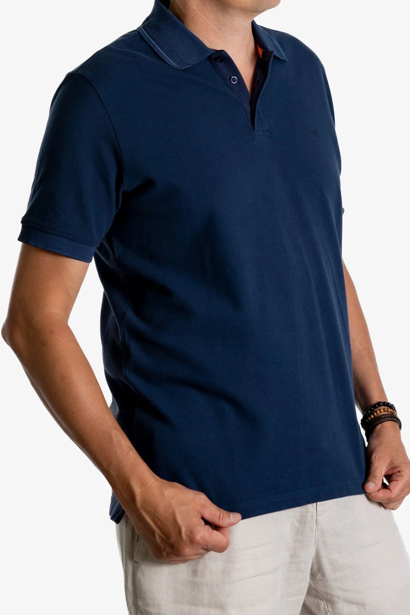 Poloshirt aus 100% Baumwolle