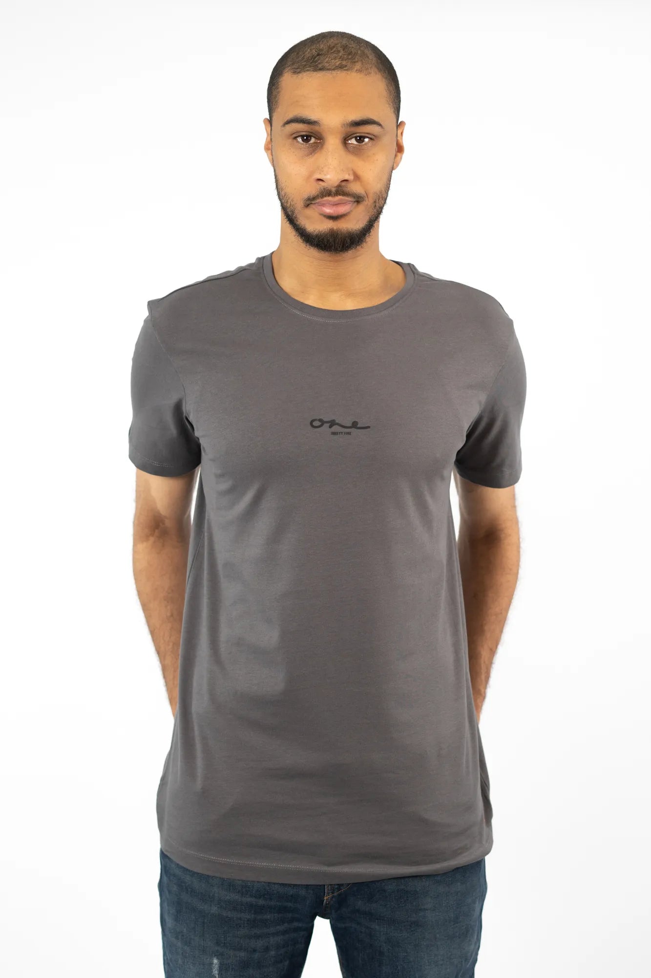 T-Shirt - "ONE MID SMALL"