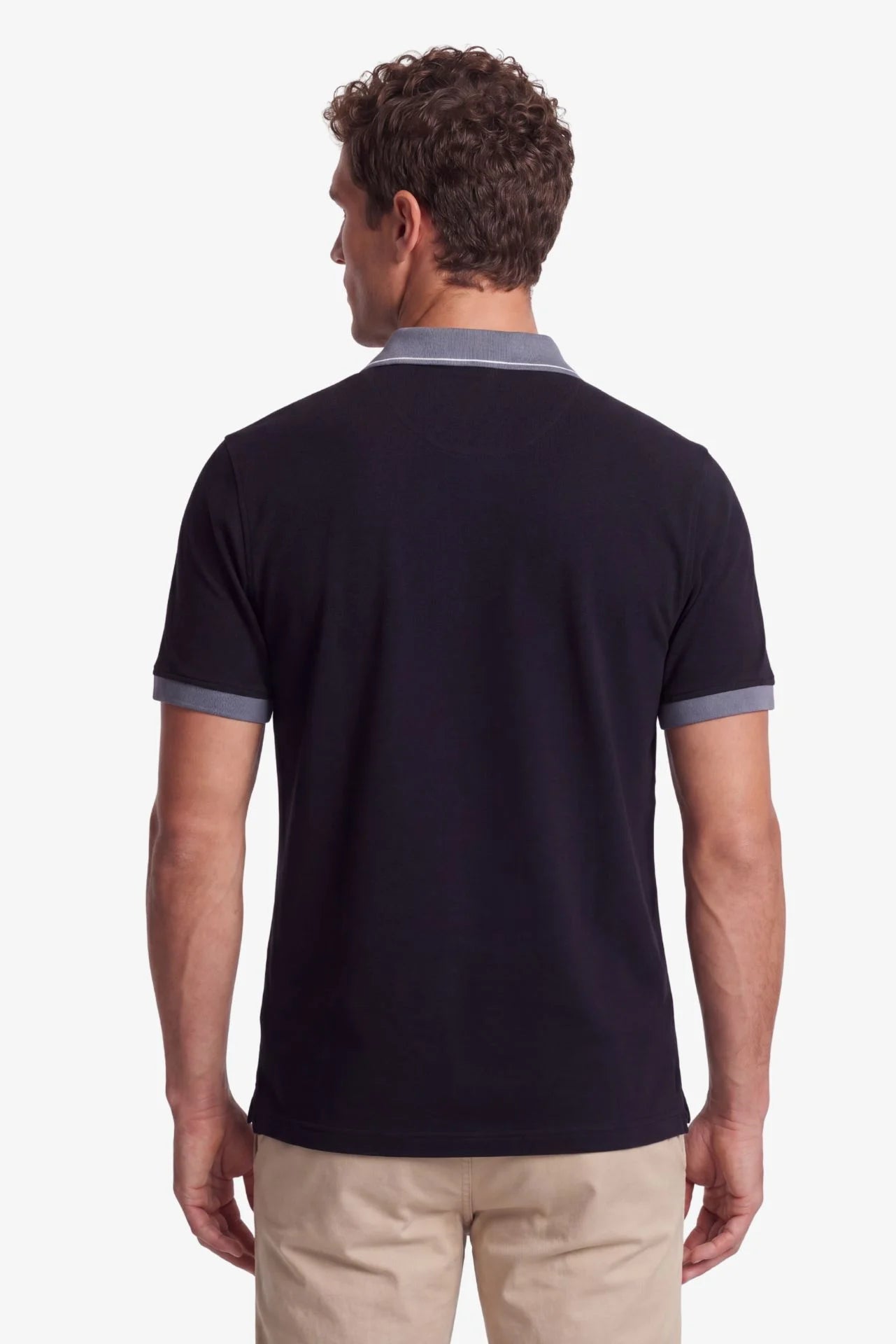 Poloshirt aus 100% Baumwolle