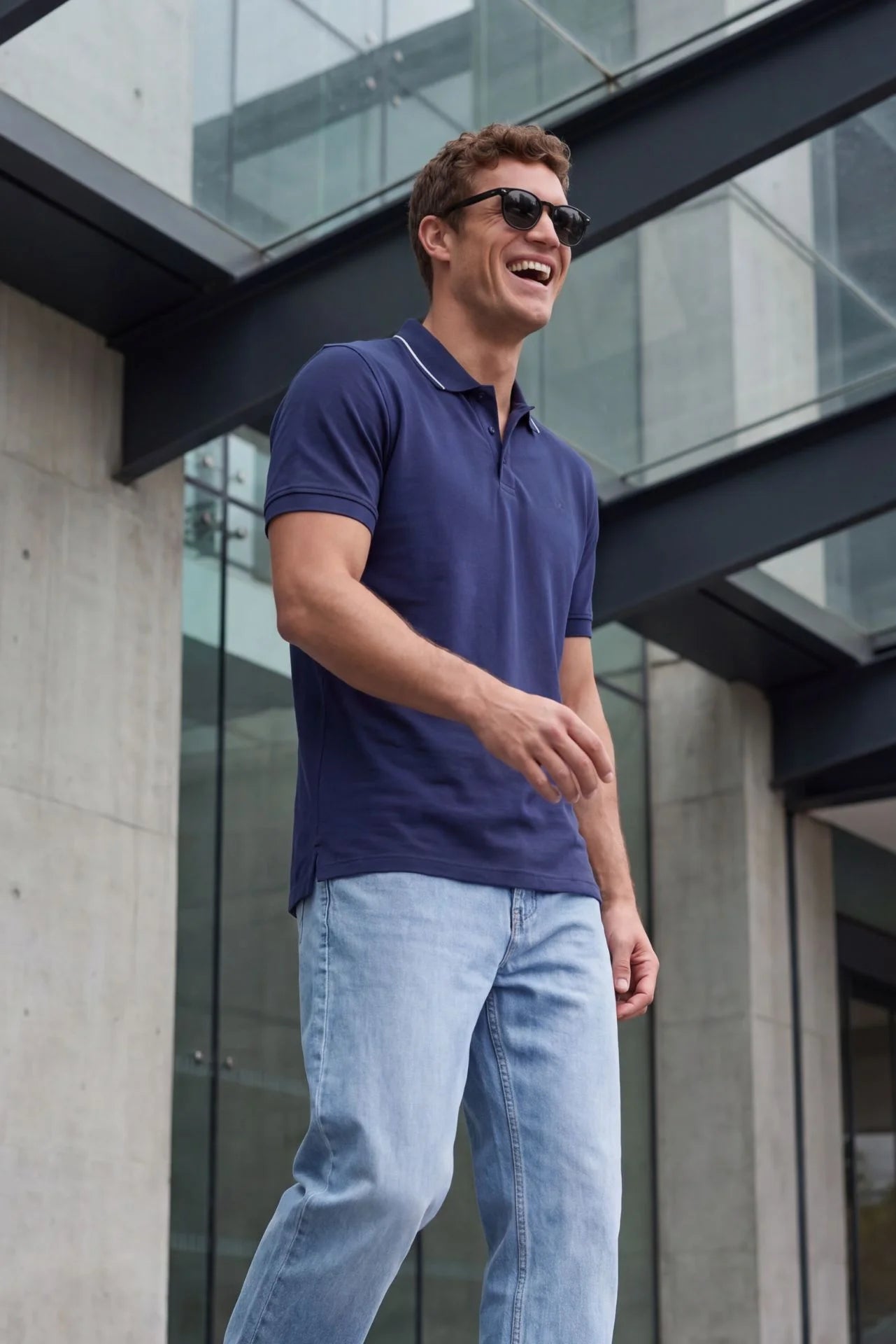 Poloshirt aus 100% Baumwolle