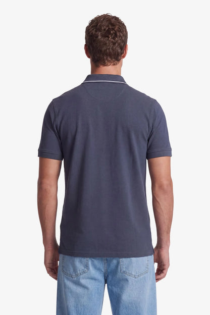 Poloshirt aus 100% Baumwolle
